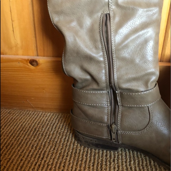 Riding Boots! - Picture 2 of 3